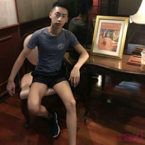 刘伟强