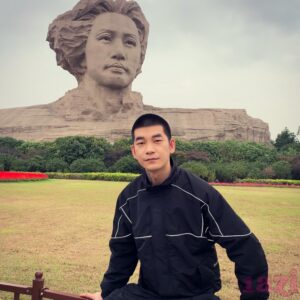 李小琳