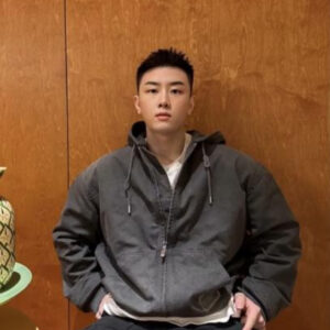 王卫