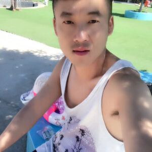 张颖