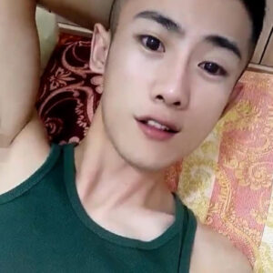 杨勃