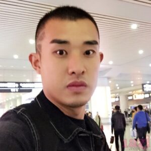 包文静