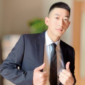 祁隆