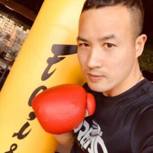 王立军