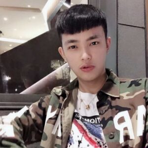 钟政轩