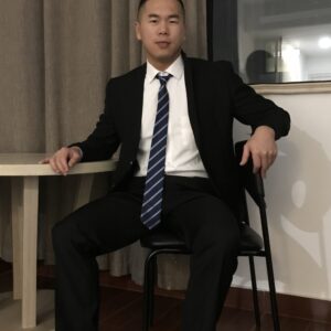 韦东奕