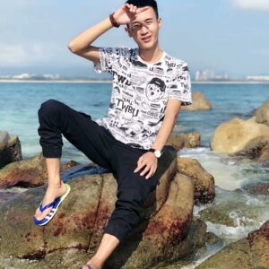赵立新