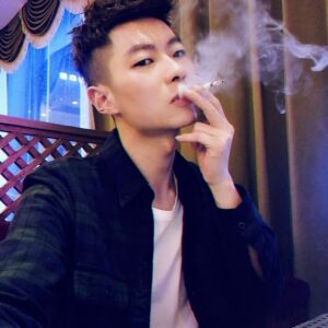 闾丘露薇