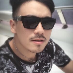 何蓝逗