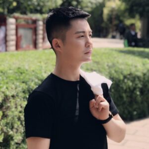 刘雅瑟