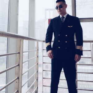 李菁