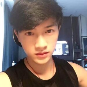 李河君