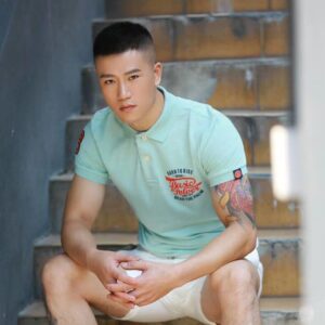 李玉刚