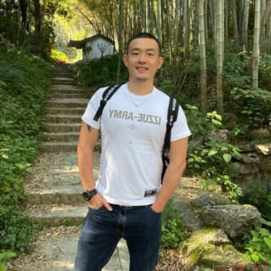 解晓东