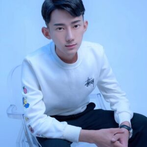 钟声坚