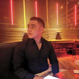 苏诗丁