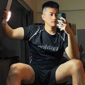 李铁
