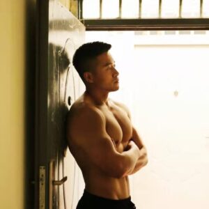 李多海