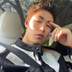 袁一琦