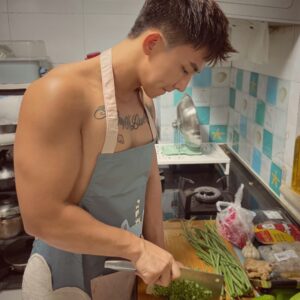 李林