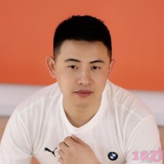 杨力维