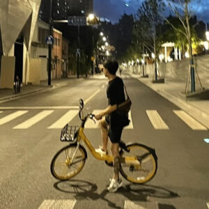 刘昼