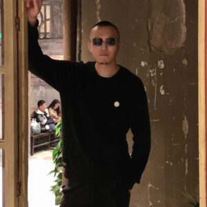 王奕