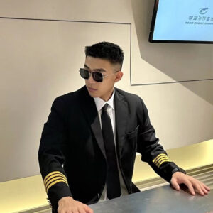 赵佳臻