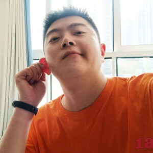 王明星