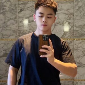 李尔新