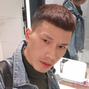 董洁