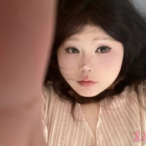 璩静
