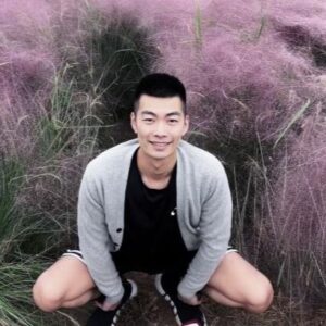 贾浅浅