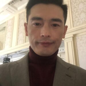 徐艺洋