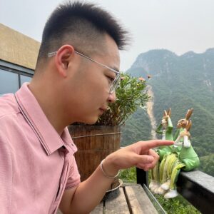 孔东民