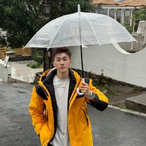 邱勇