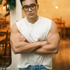 李佳薇