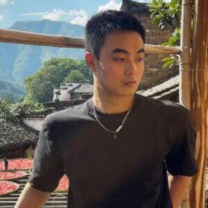 王坚