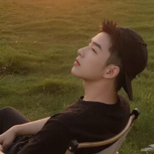 李良