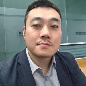 李瑞斌