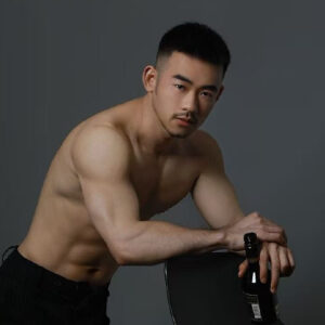 费高云