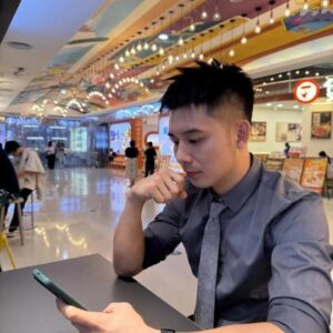 王小东